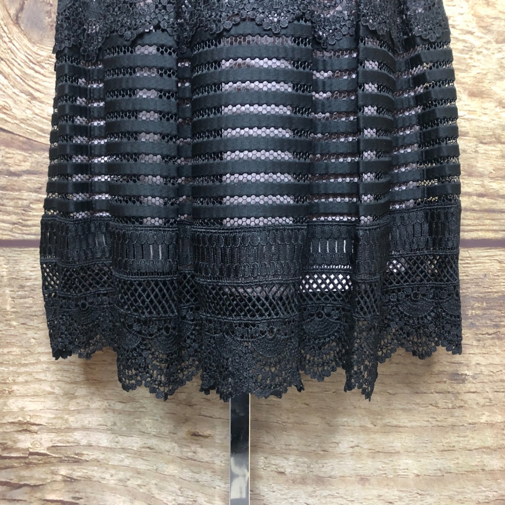 Modcloth Dress Lace Overlay Sleeveless NWOT - Picture 3 of 6